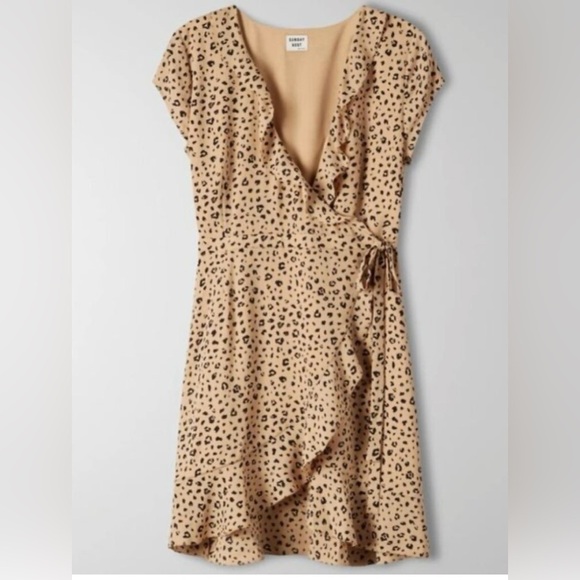 Sunday Best Dresses & Skirts - Aritzia Sunday Best Savoy Wrap Dress in size 2